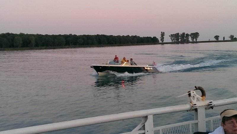 photo200.jpg