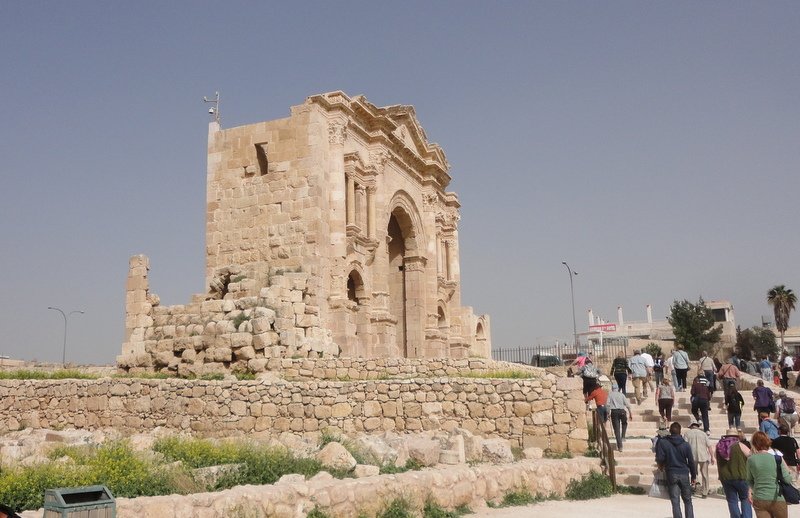 photo4.jpg
