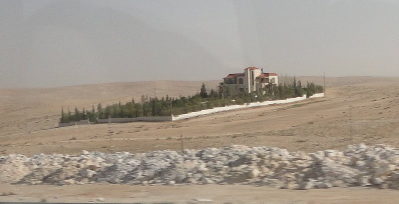 photo48.jpg