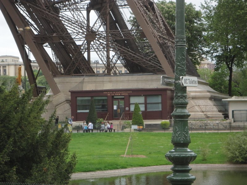 paris_130.jpg